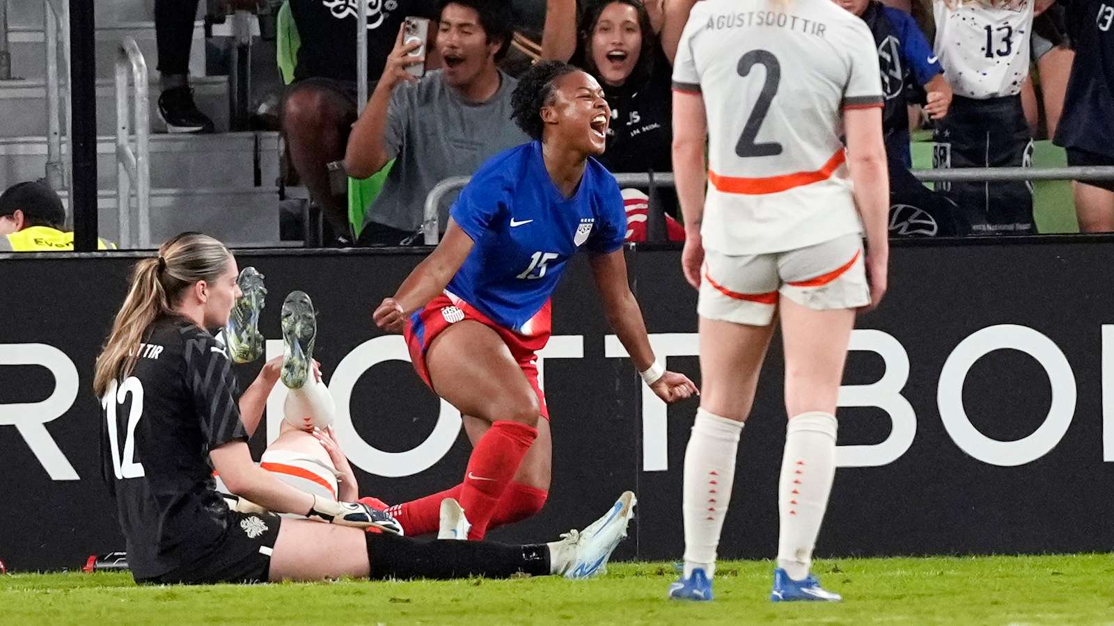 力问题的球 力问题的球